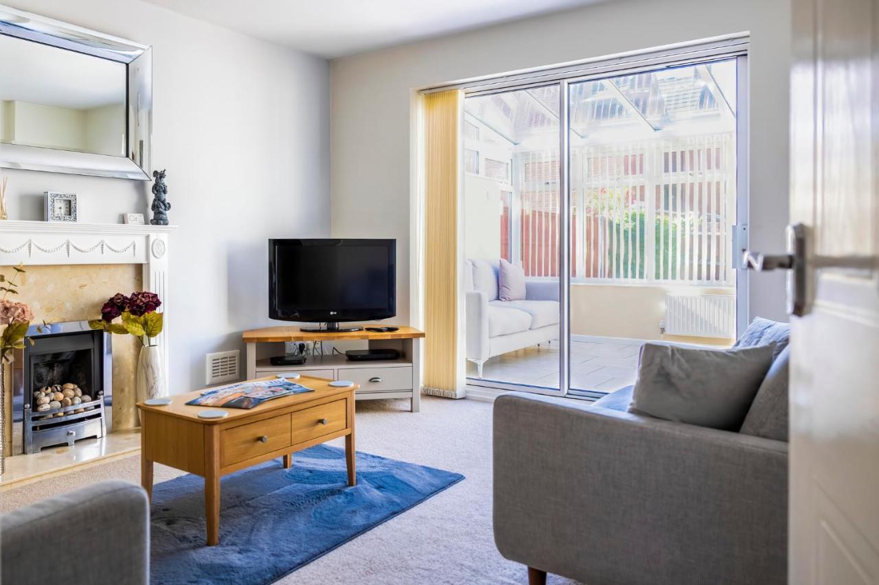 Fair View - Off Street Parking And Garden Villa Shrewsbury Exterior photo